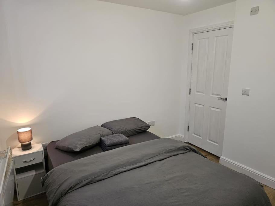 Super Value Bath Street Flat Ilkeston