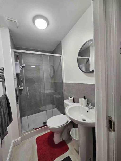 Super Value Bath Street Flat