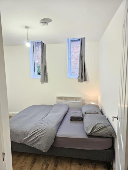 Super Value Bath Street Flat Apartamento
