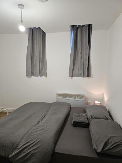 Super Value Bath Street Flat Ilkeston